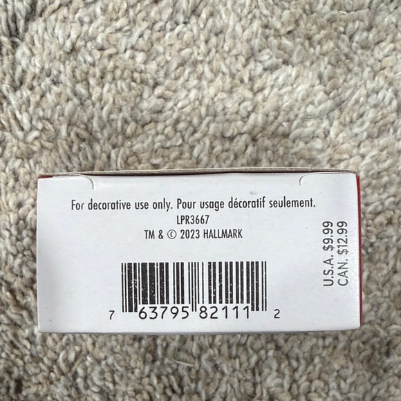 Hallmark Keepsake Clarinet Ornament - Red and Black - Picture 4 of 7